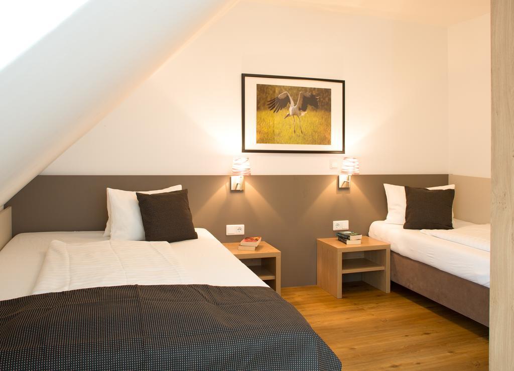 Hotel Am See Rust Luaran gambar