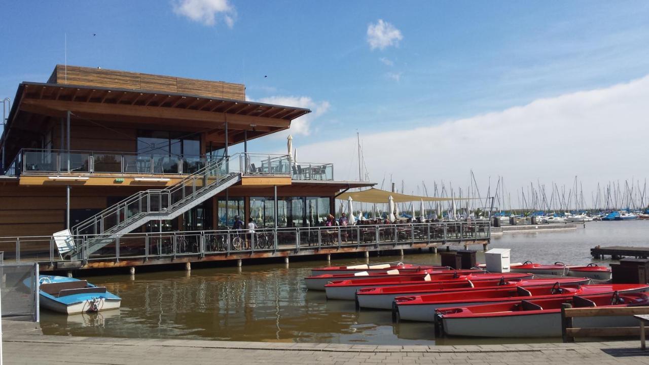 Hotel Am See Rust Luaran gambar
